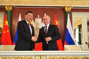 Bloomberg: Наступ України ставить Сі Цзіньпіна і Путіна в незручне становище перед зустріччю в Узбекистані