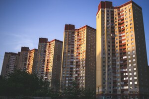 Київська влада за бюджетні кошти вирішила купити тисячу квартир - під оренду з правом викупу