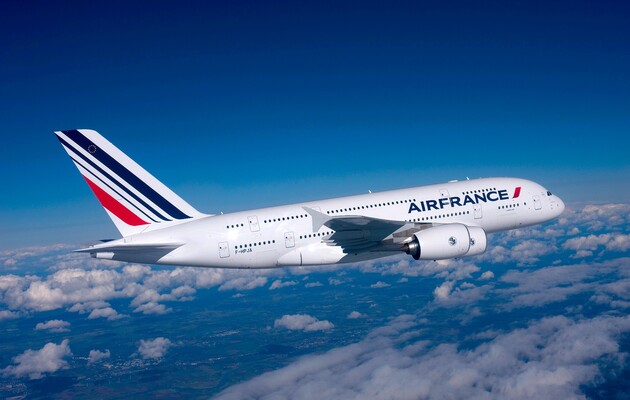 400 авіарейсів компанії Air France скасують через страйк диспетчерів