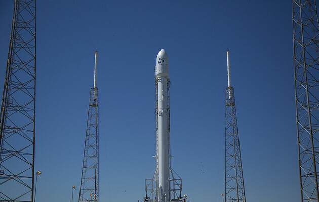 SpaceX втретє перенесла запуск нової партії супутників Starlink