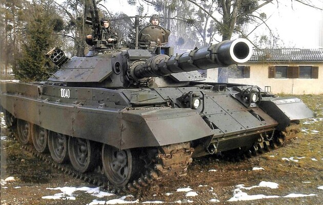 Украина получит от Словении модернизированные танки М-55S