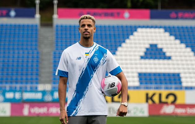 Лонвейк перешел в "Динамо" из датского клуба