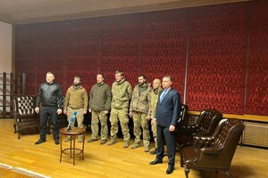 Командири «Азову» пройдуть реабілітацію в Туреччині: посол України розповів подробиці 