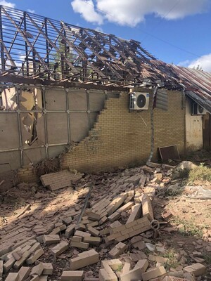 Окупанти інтенсивно обстрілюють Торецьк: пошкоджено лікарню та будинки