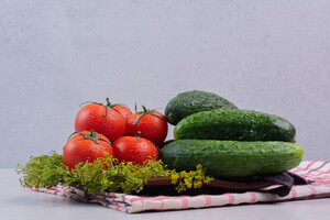 Експерти пояснили, чи буде дефіцит тепличних овочів в Україні