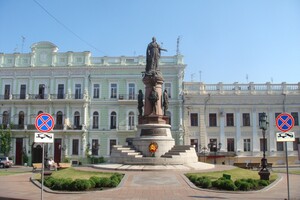 Одесский горсовет не проголосовал за демонтаж памятника Екатерине II