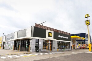 McDonald's возобновил полноценную работу в 10 заведениях Киева