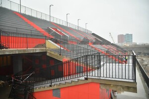 Старт матча УПЛ в Ровно был отложен из-за воздушной тревоги
