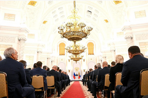 «Громадяни РФ назавжди» та «революційні трансформації світу»: про що говорив Путін під час окупаційної промови