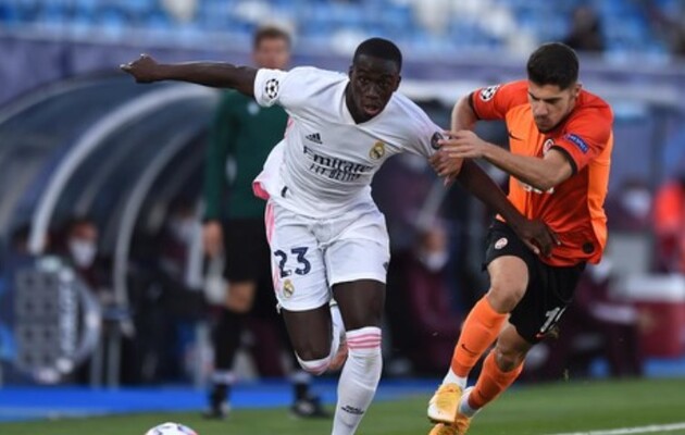 "Шахтер" проведет трудный поединок