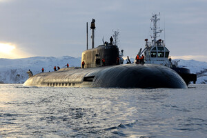 Россия вывела в Арктику новейшую подлодку для испытания торпеды с атомной боеголовкой — La Repubblica