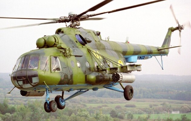 Украинские защитники сбили два российских вертолета на юге