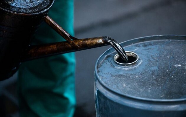 Россия заявляет, что не будет продавать нефть странам, которые поддержат потолок цен
