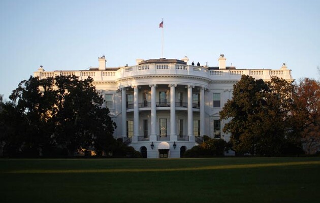 Білий дім ще раз закликав Путіна вивести війська з України