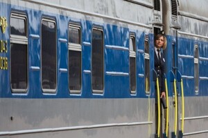 Ракетний удар по Києву: пошкоджено залізничний вокзал