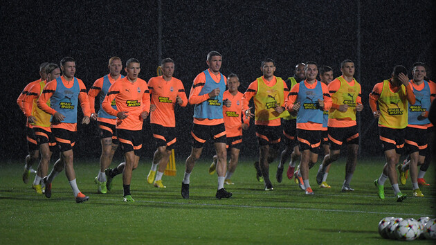 "Шахтер" находится в Польше