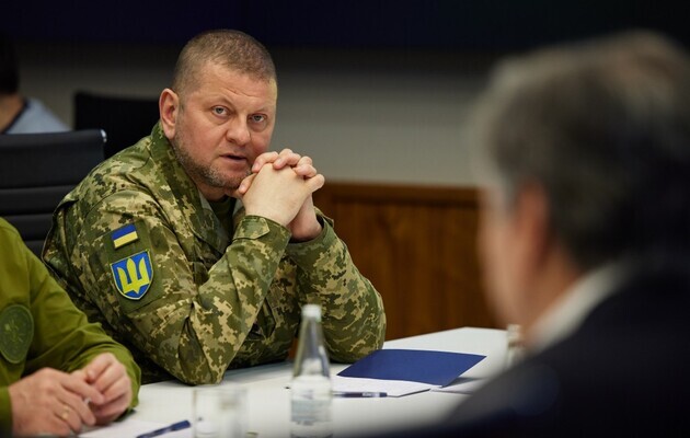 Залужний підтримав ідею створення футбольної команди ЗСУ