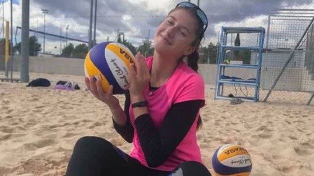 Лазаренко народилася та виросла у Запоріжжі