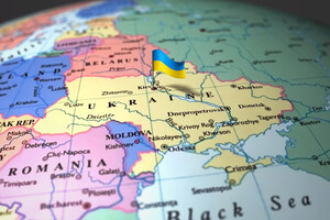 Введут ли визовый режим с Беларусью: Зеленский ответил на петицию