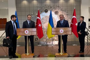 Украина и Турция поддерживают продолжение действия «Зерновой инициативы»