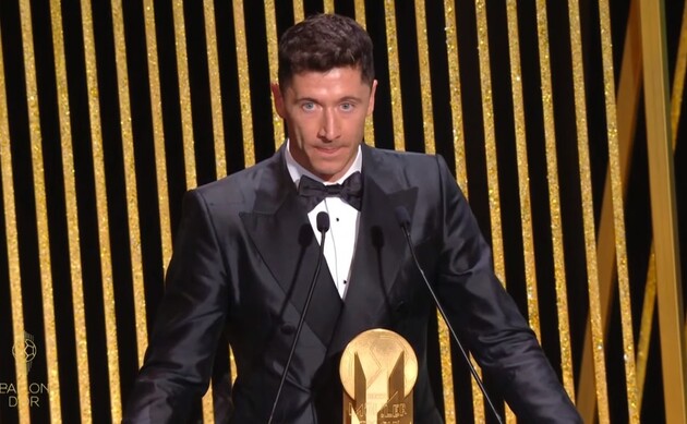 Левандовський став найкращим нападником минулого сезону