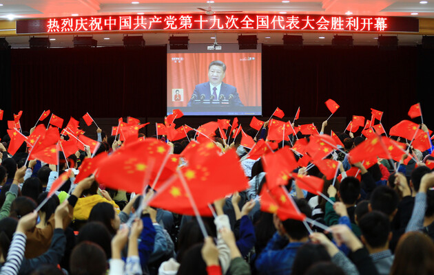 SCMP: Сі Цзіньпін готує більш масштабні зміни в Політбюро Китаю, ніж очікувалося
