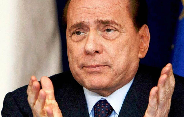 Експрем'єр Берлусконі заявив, що вони з Путіним обмінялись «милими листами» та алкоголем
