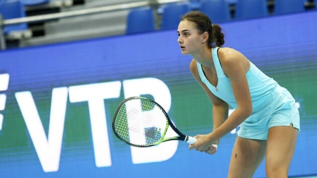 WTA не планує відстороняти російську тенісистку, яка підтримує війну в Україні