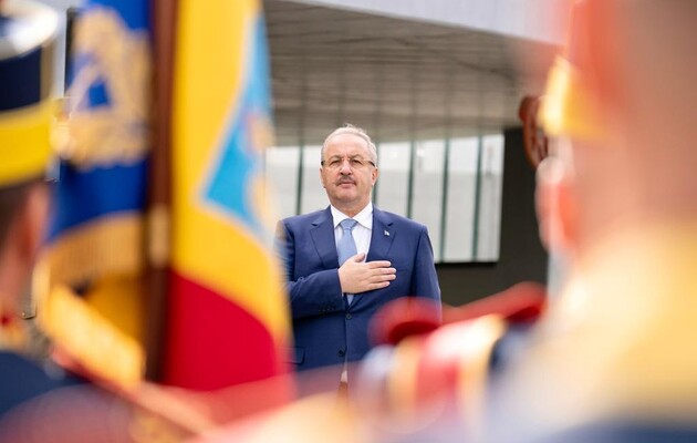Министр обороны Румынии, призвавший к переговорам с РФ, подал в отставку