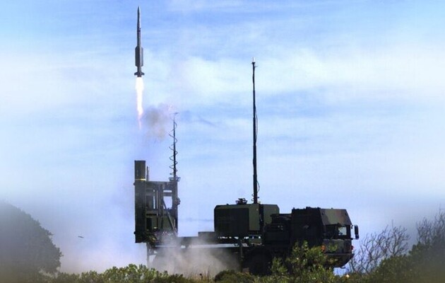 Надана Німеччиною IRIS-T збиває дев'ять із десяти ракет