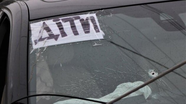 Оккупанты обстреляли гражданский автомобиль в Херсонской области: есть погибшие