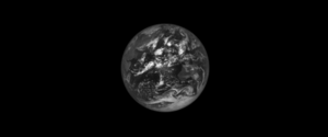 Аппарат NASA передал на Землю снимки Луны и Земли