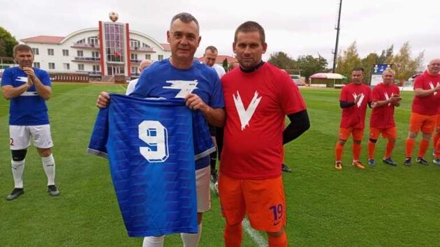 Бывший футболист сборной Украины сыграл матч в оккупированном Крыму