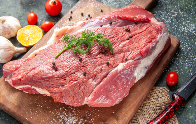 Ціни на продукти: в Україні подорожчало м'ясо