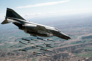 США начинают крупнейшие в истории авиации военные учения с Южной Кореей