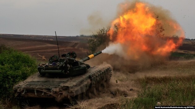 США, Чехія та Нідерланди надали Україні 90 танків Т-72: Зеленський подякував партнерам