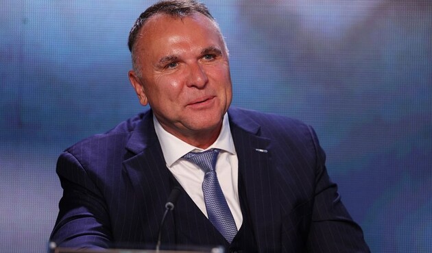 Клімас працює у команді Усика