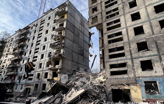 Росіяни знову вдарили по житлових кварталах Запоріжжя – Куртєв