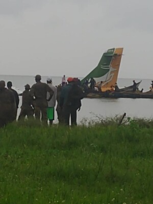 Авиакатастрофа в Танзании унесла жизни 19 человек