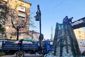 У Харкові демонтували пам’ятник Пушкіну