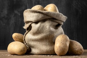 В Украине впервые с начала осени растут цены на картофель