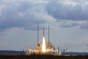 Иран объявил о разработке первой гиперзвуковой баллистической ракеты