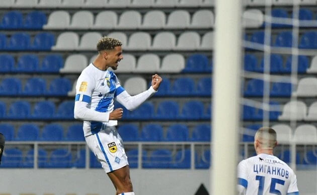 Лонвейк забив дебютний гол за "Динамо"