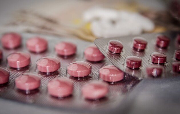 Українцям пропонують до 500 грн компенсації на придбання необхідних ліків: як їх отримати