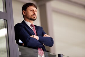 Президент федерації хокею України вийшов зі складу НОК