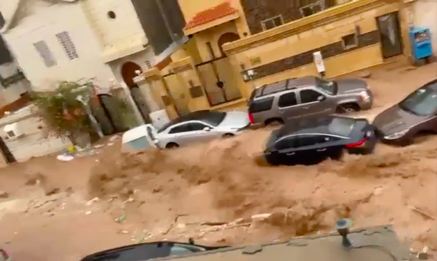 Дві людини загинуло внаслідок повені у Саудівській Аравії