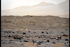 Вчені знайшли сліди органічних сполук у кратері на Марсі