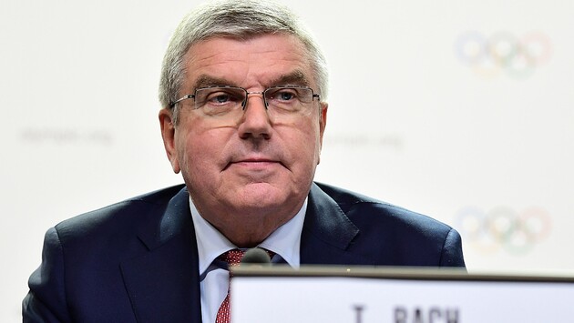 Бах звернувся до міжнародних спортивних федерацій