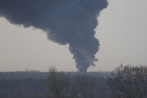 Світає. Росія палає: у Брянській області спалахнув резервуар з нафтопродуктами 