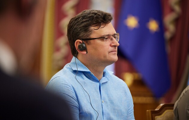 Кулеба доручив терміново посилити безпеку всіх українських посольств за кордоном після інциденту в Мадриді